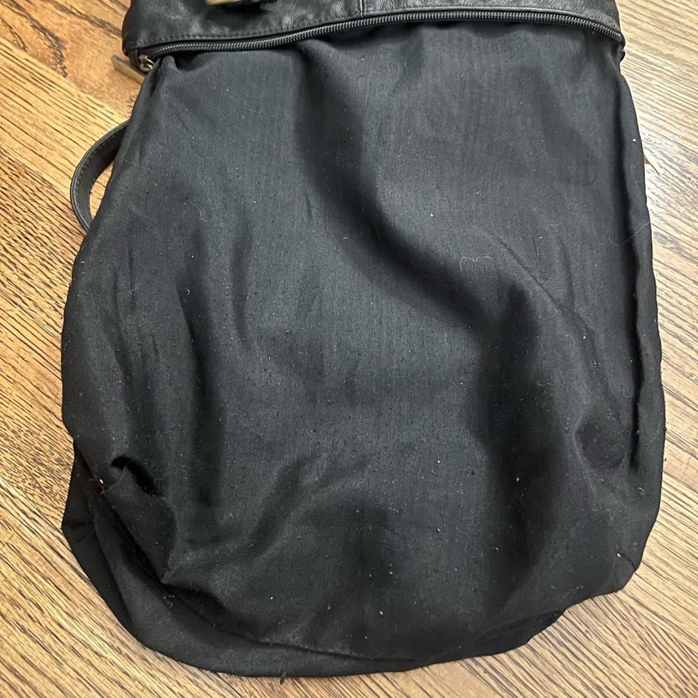 Giana Bernini Black Leather Shoulder Bag - Picture 8 of 13